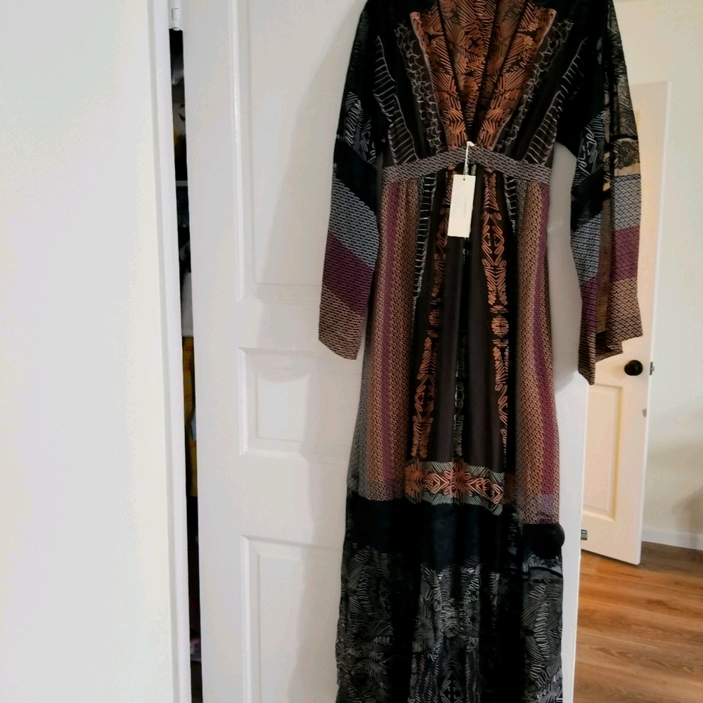 NWT  bcbgmaxazria Runway Limited edition dress